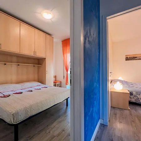 Apartment Bright And Cozy Flat For 6 Guests *